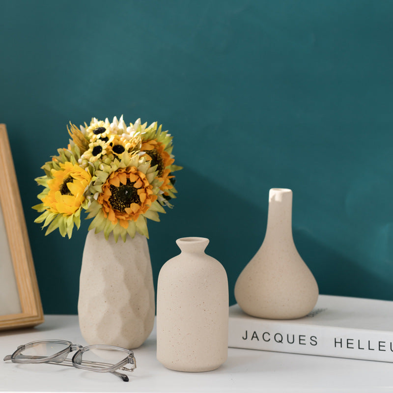 Simple Retro Frosted Stoneware Round Rust Color Home Ceramic Vase