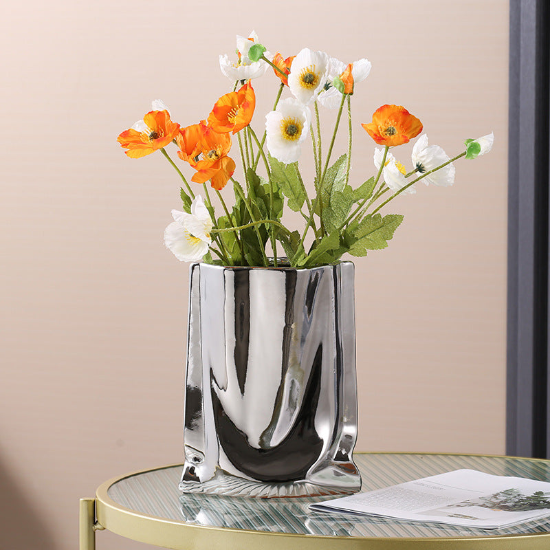 High-class Sense Of Light Luxury Ruffled Vase