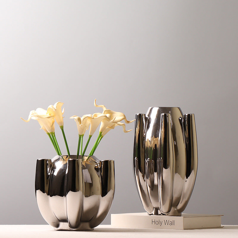 European-style Electroplated Ceramic Vase With Silver Flower